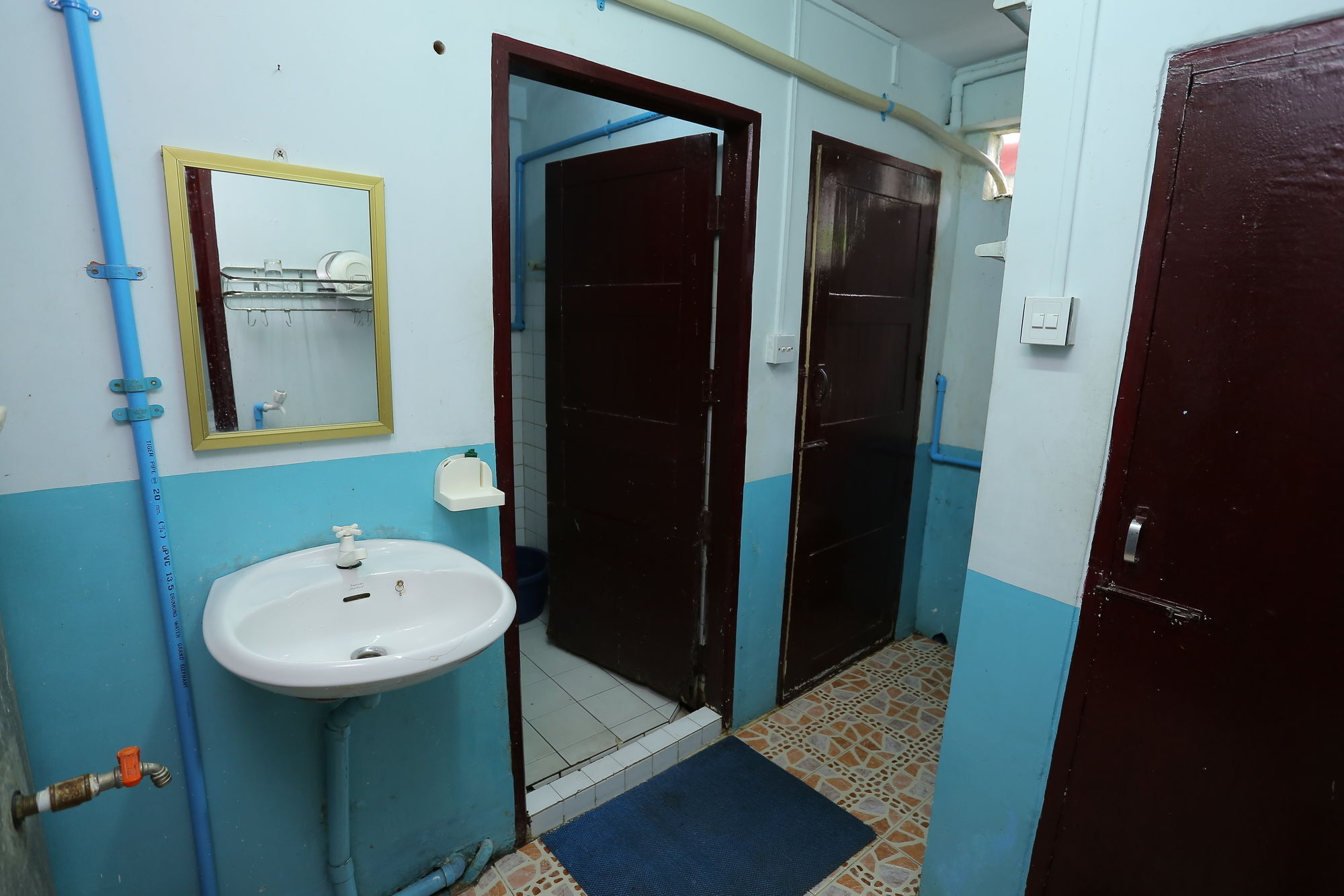 Chan Myae Thar Guest House Rangoon Buitenkant foto